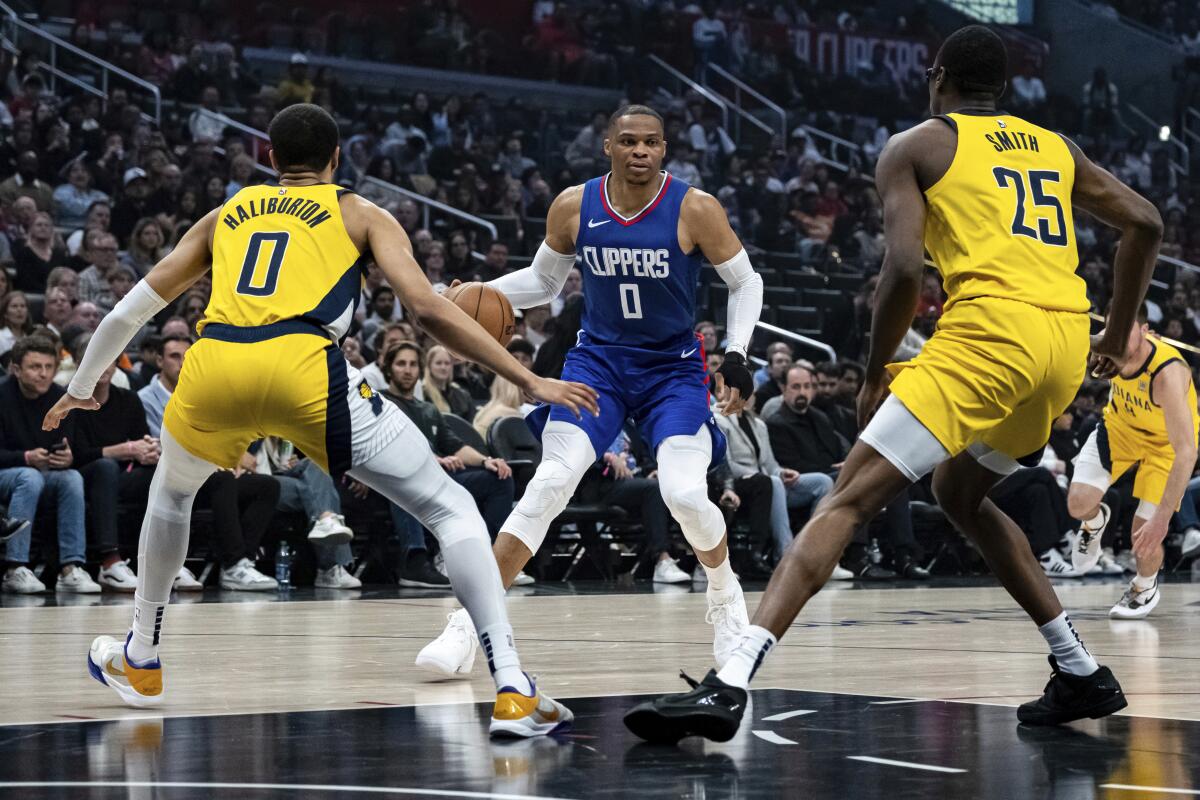 Struggling Clippers lose in blowout to Pacers, falling to fifth in West
