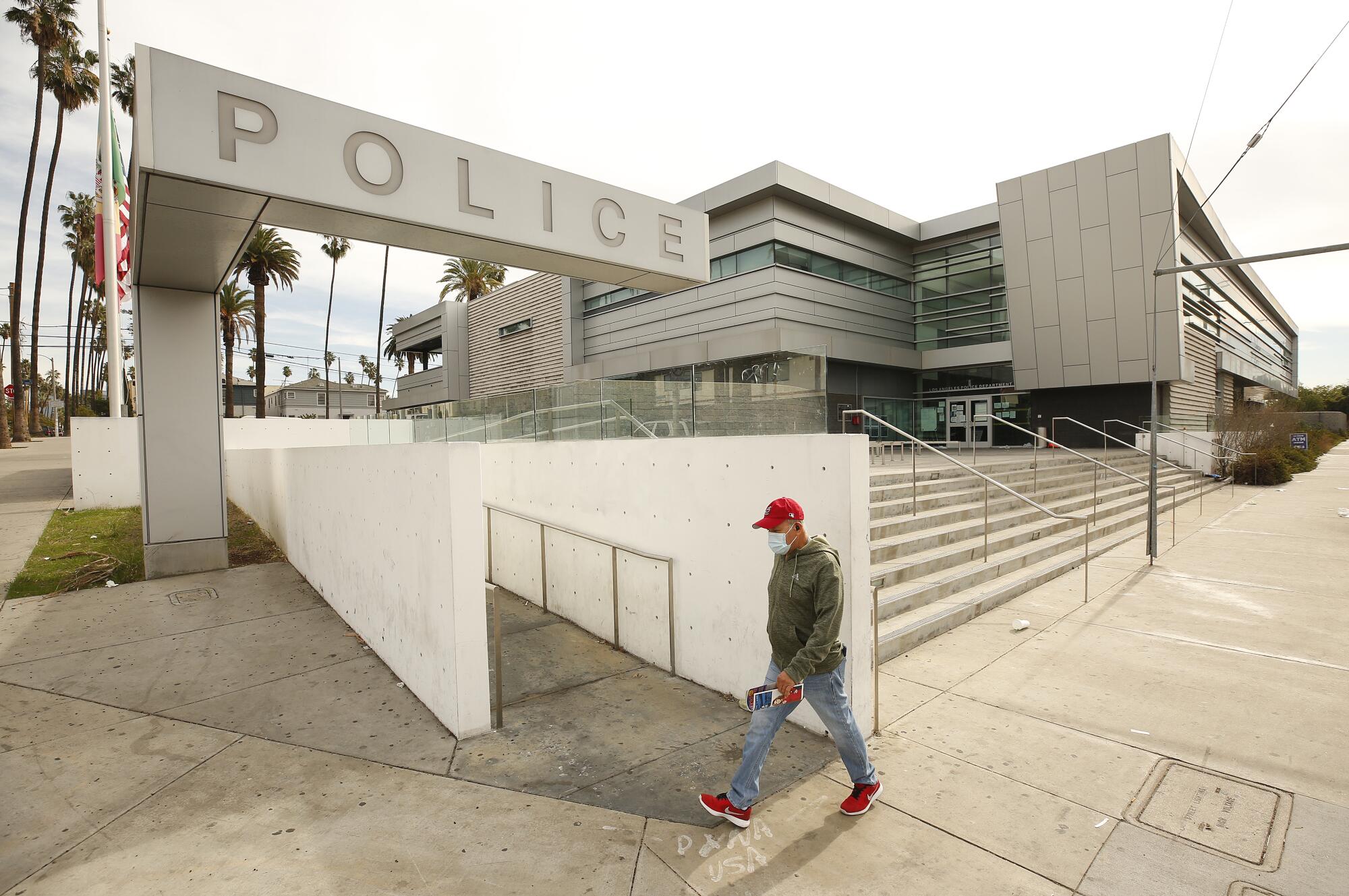 Korean community leaders are mobilizing to fight against the possibility that the LAPD could close the Olympic station.
