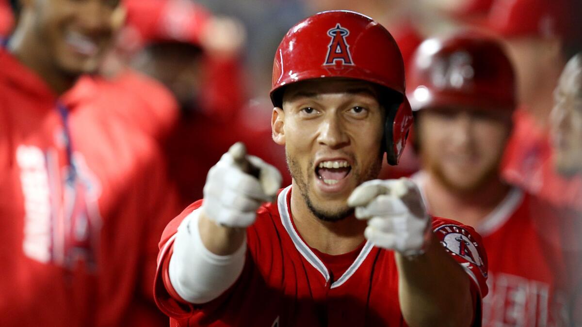 Angels shortstop Andrelton Simmons is one of six players from Curacao who appeared in the major leagues last season.