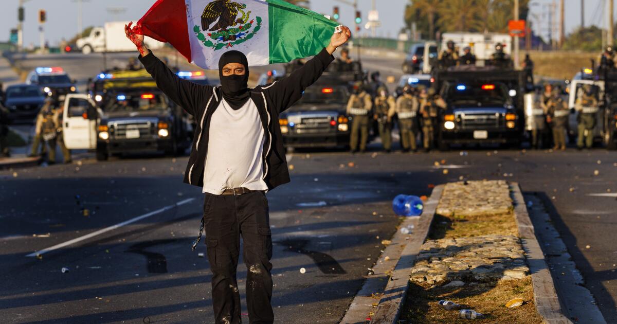 Paramount, a proud Latino suburb, thrust in center of Trump crackdown Paramount, a proud Latino suburb, thrust in center of Trump crackdown