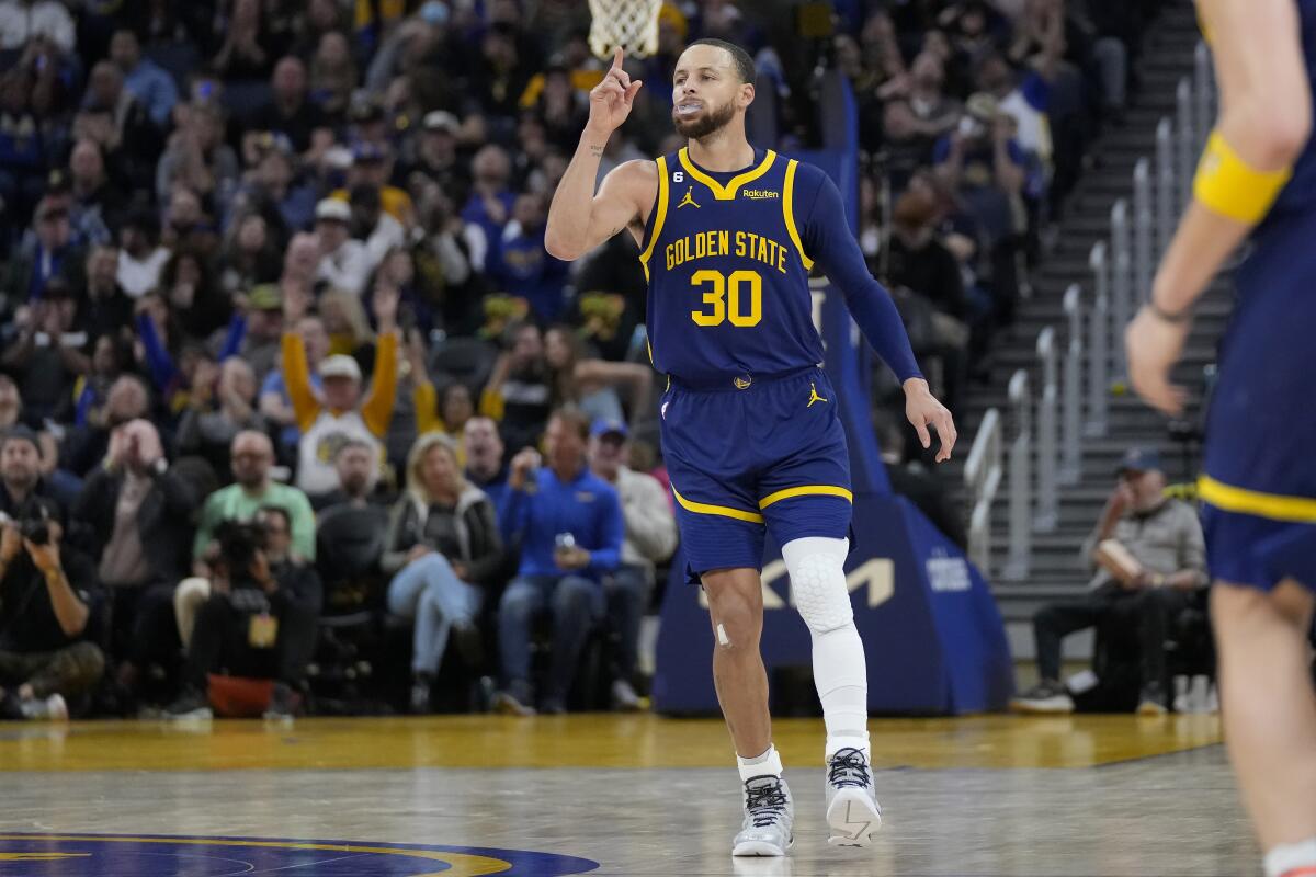 Stephen Curry hopes to return shortly after All-Star break