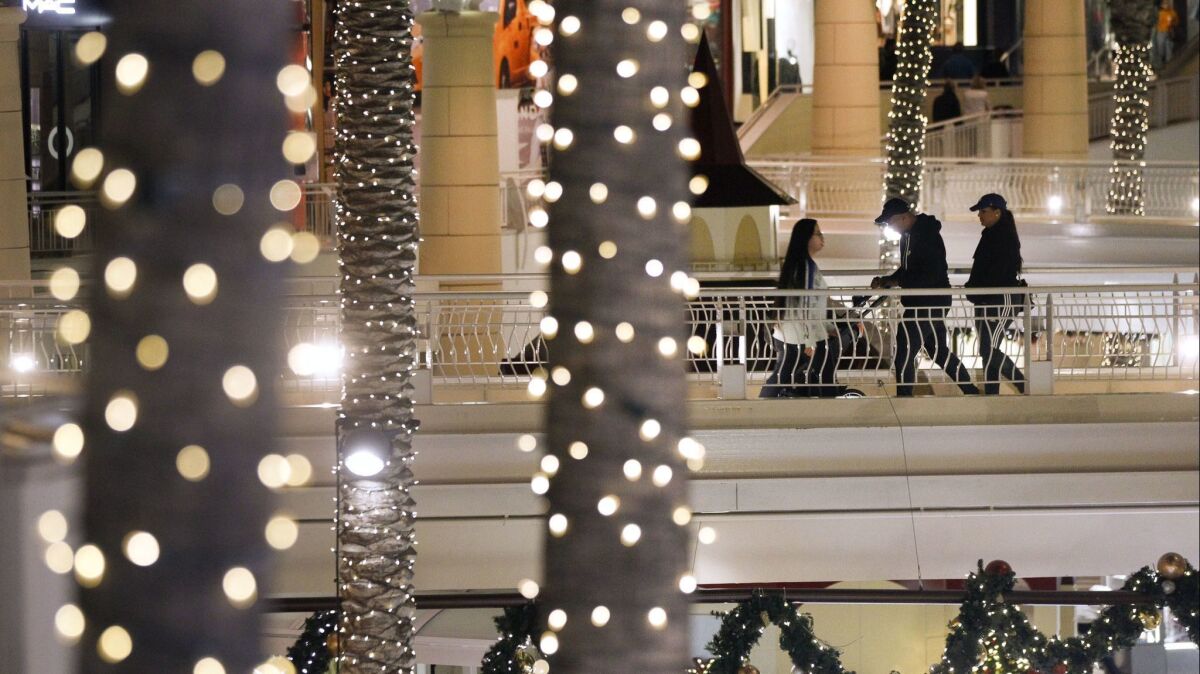 No Black Friday chaos? No problem for top malls - The San Diego  Union-Tribune