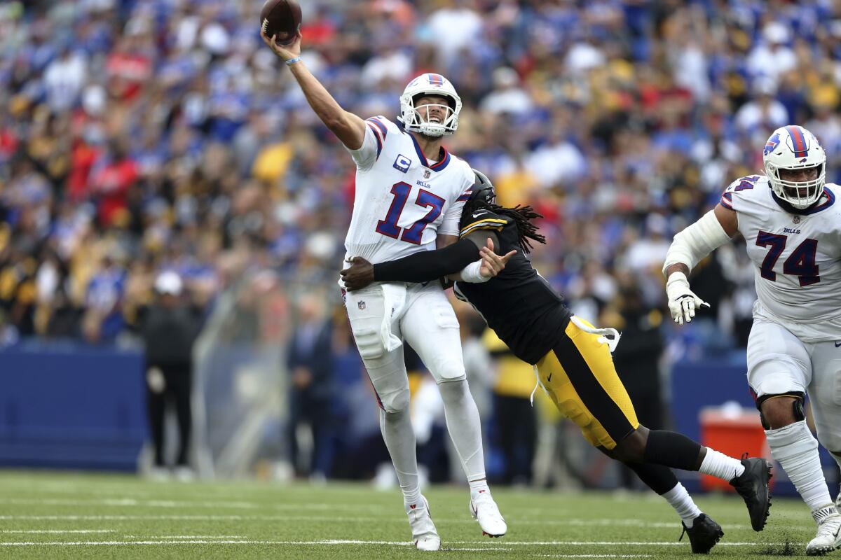 Plays That Defined 2022: Pittsburgh Steelers at Buffalo Bills