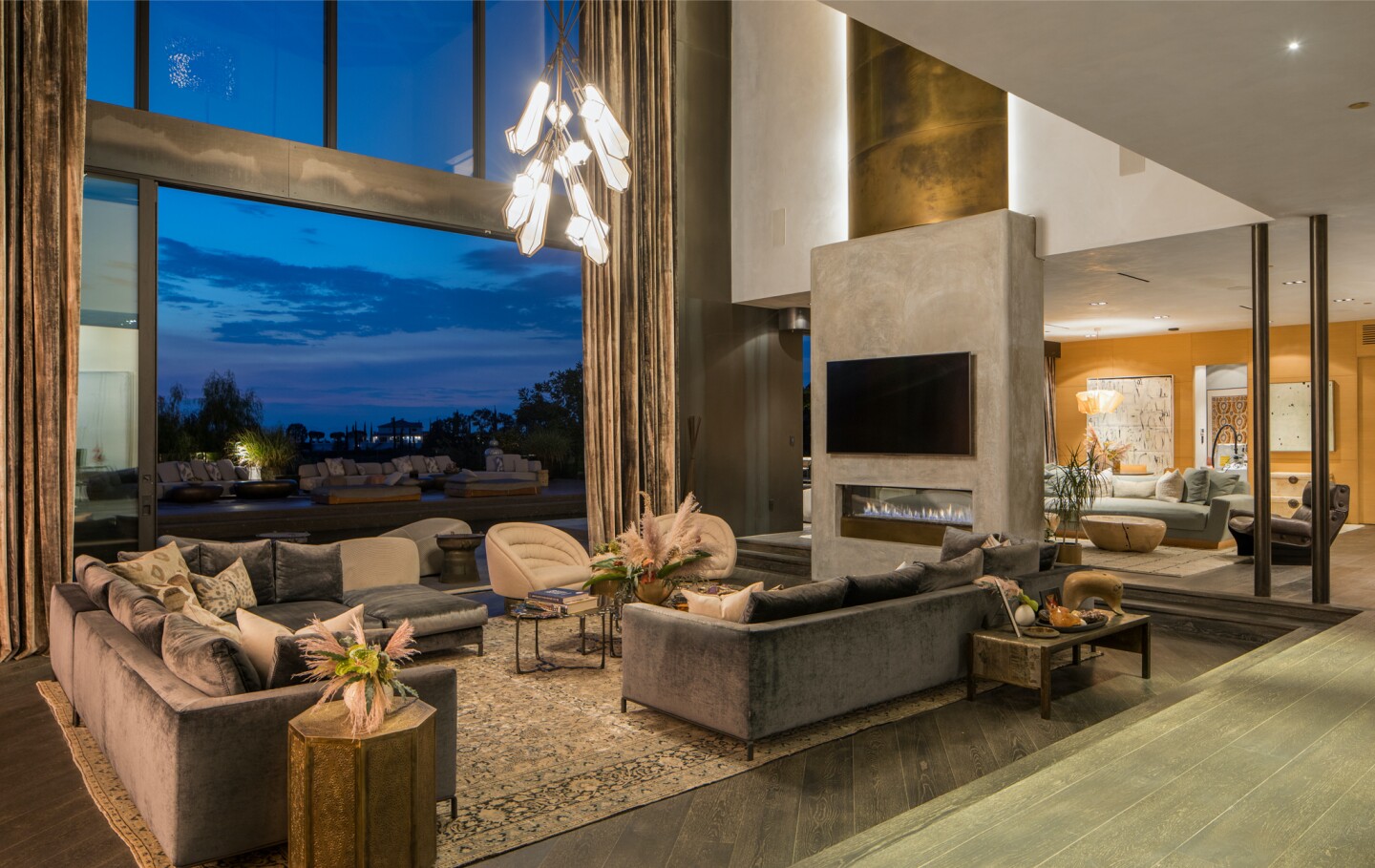 The swanky mansion boasts cerused oak floors, clay-and-steel-rolled walls and bespoke patterned ceilings across 8,500 square feet.