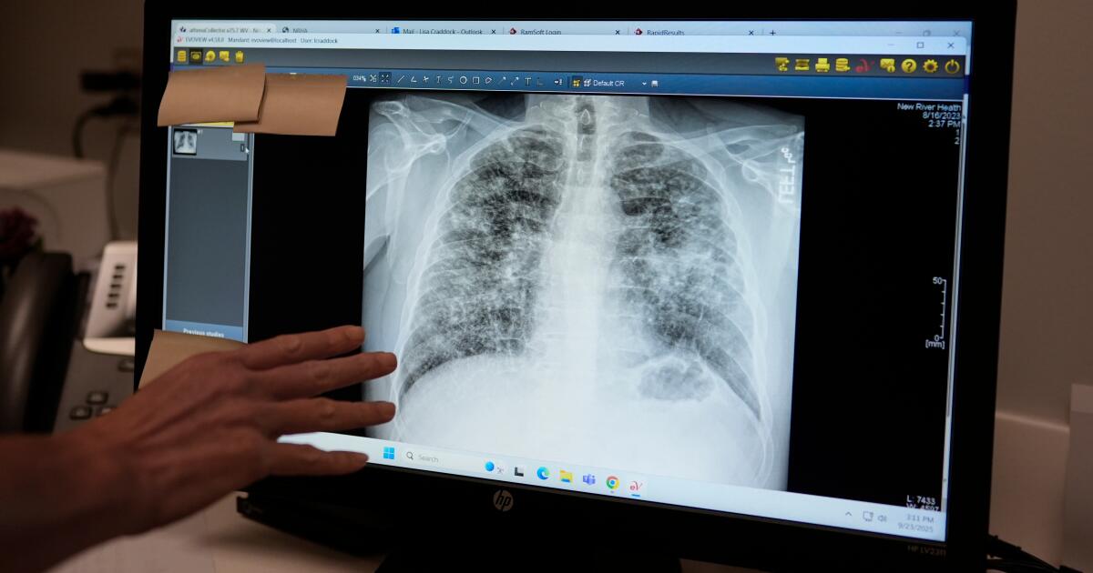 Présentateur : Comment le gaspillage dans le domaine des soins de santé contribue à la dette américaine