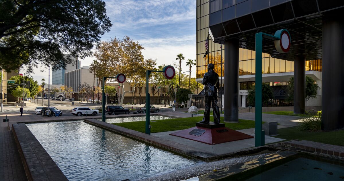 San Bernardino County to study seceding from California San Bernardino County to study seceding from California