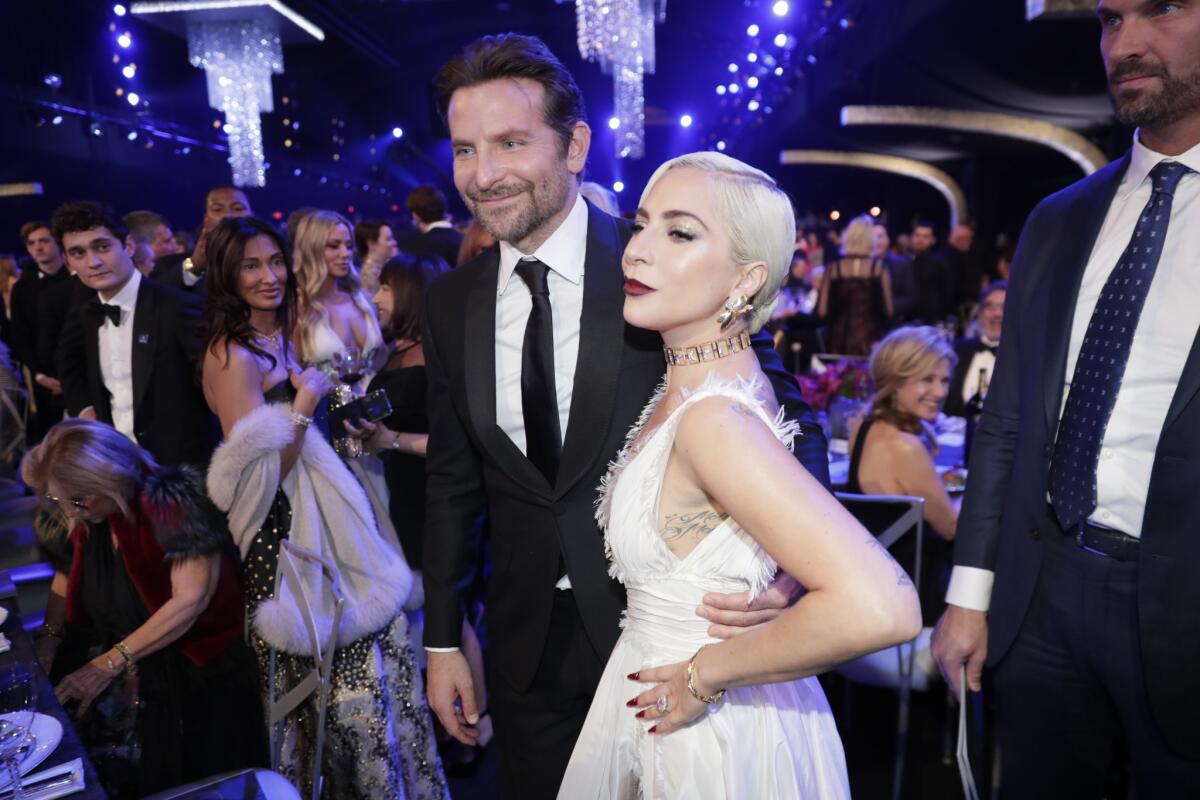 Desde que colaboraron en la cinta “A Star Is Born”, Lady Gaga y Bradley Cooper han despertado toda clase de rumores.