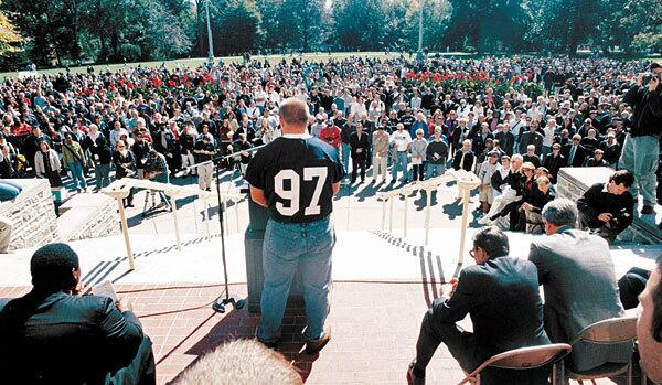 Prayer for injured Penn State player, 2000