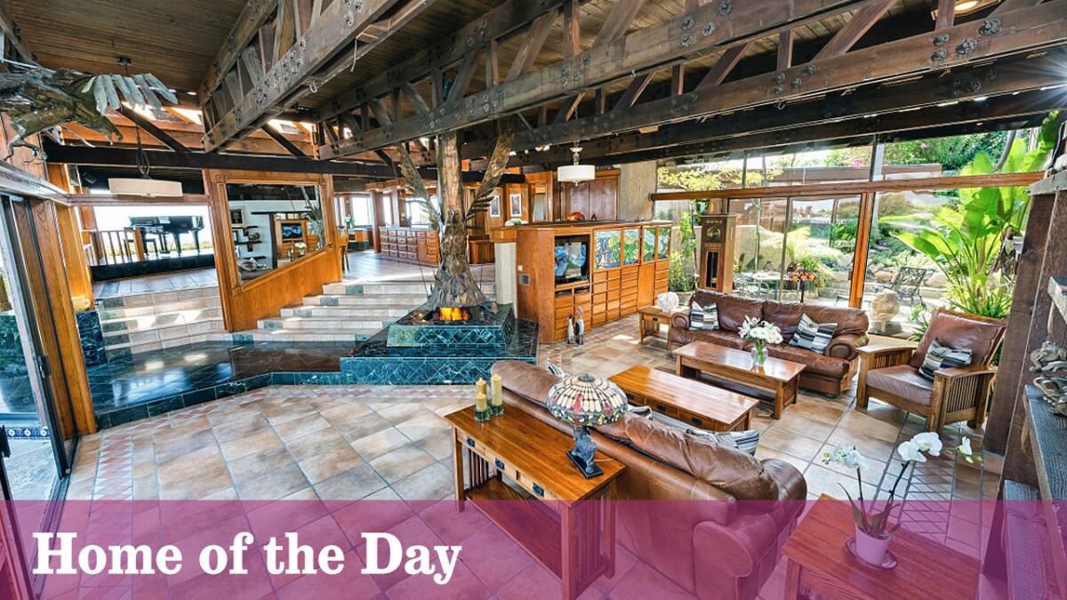 This Brentwood residence, built in 1975, is rumored to have hosted such rock star guests as Ringo Starr.