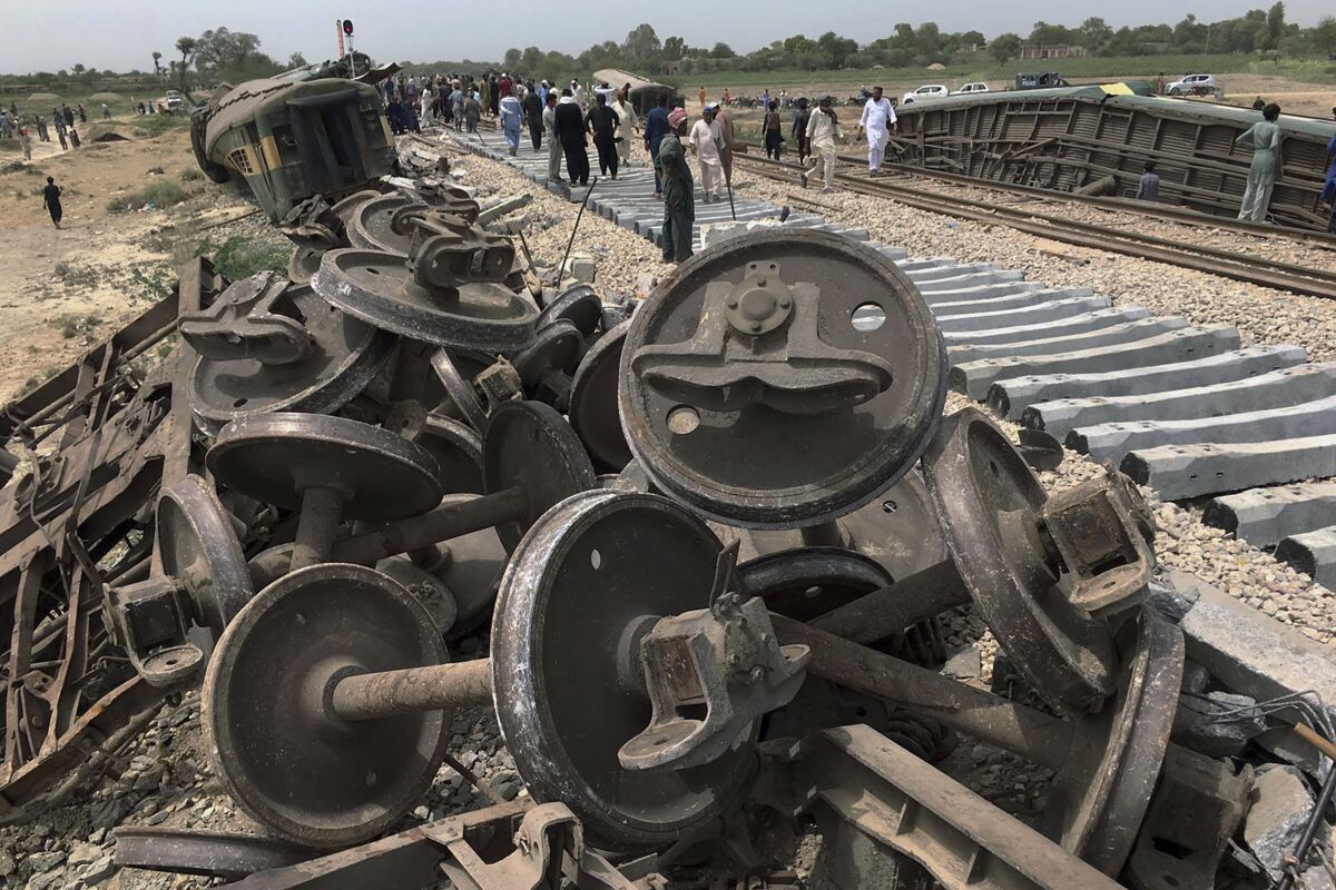 Engineers partially restore rail service after train derailed in southern Pakistan, killing 30 - The San Diego Union-Tribune