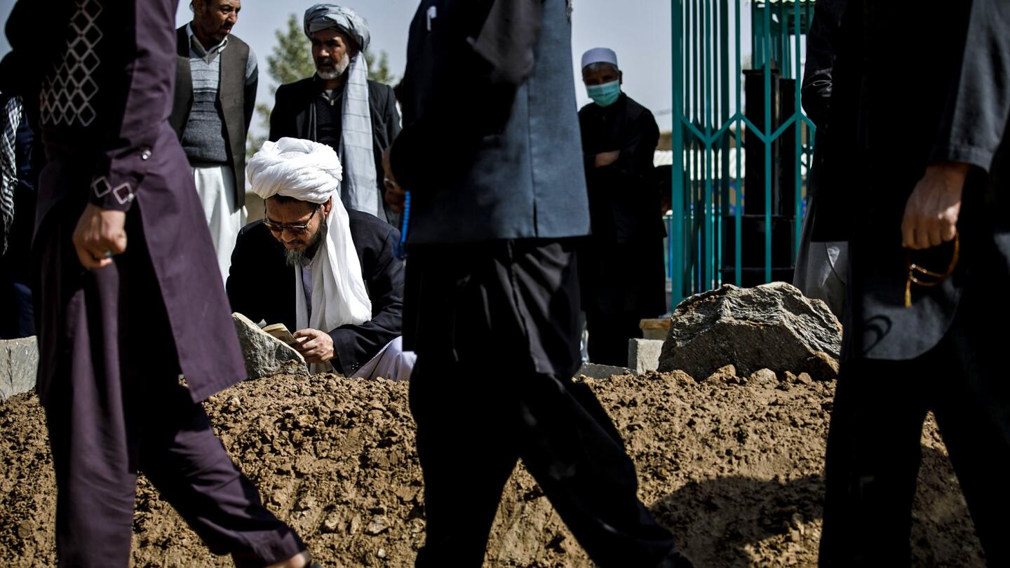 Suicide bombing at Kabul mosque