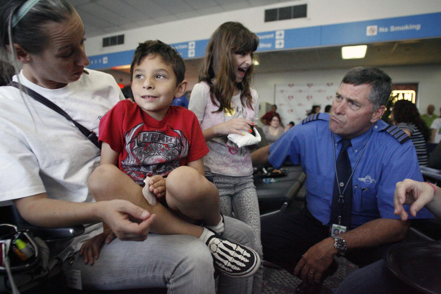 "Wings for Autism" program comes to California for the first time at Bob Hope Airport