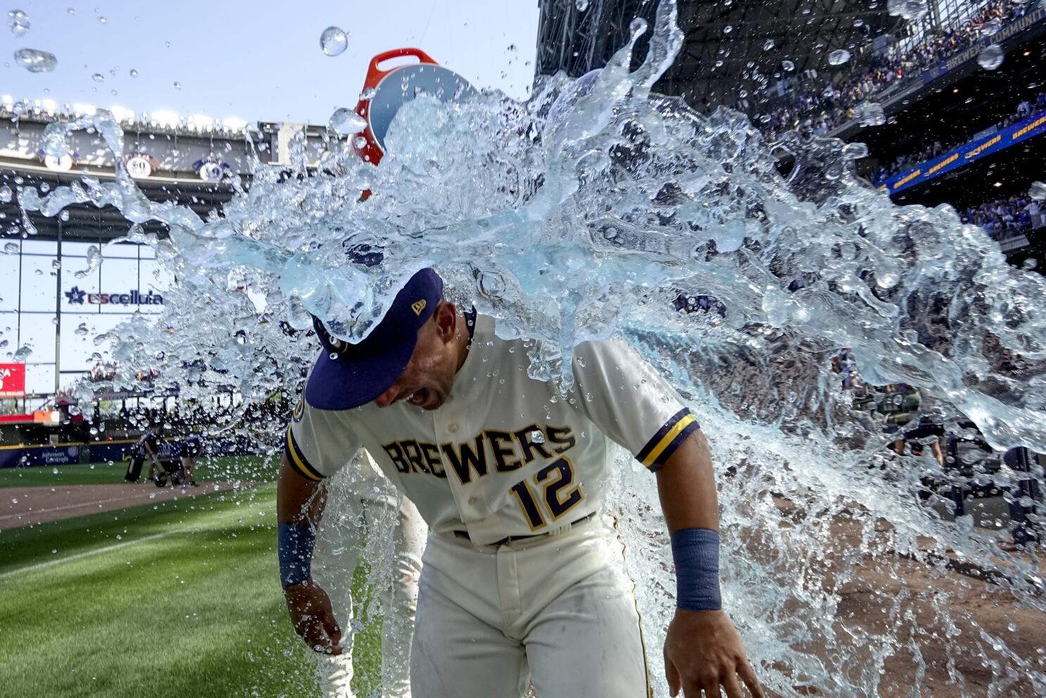 Jahmai Jones delivers 3-run double in 1st big league appearance since '21  in Brewers' win over Cubs