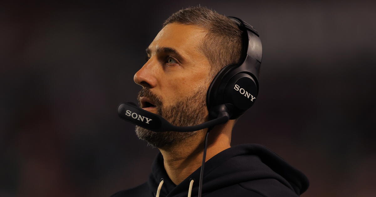 Nick Sirianni expressa remorso pela reação da NSFW à música de Jalen Hurts