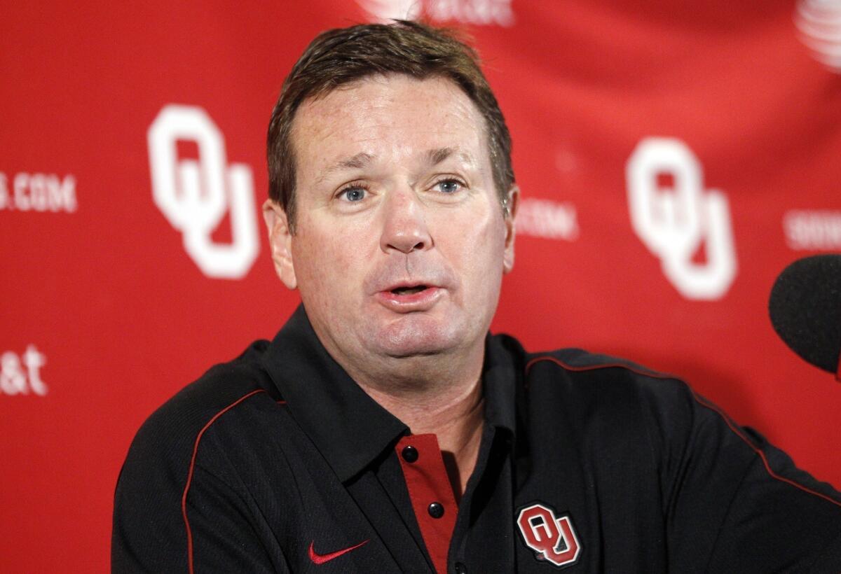 Oklahoma football Coach Bob Stoops had a car and other smaller items stolen from his home early Wednesday morning.