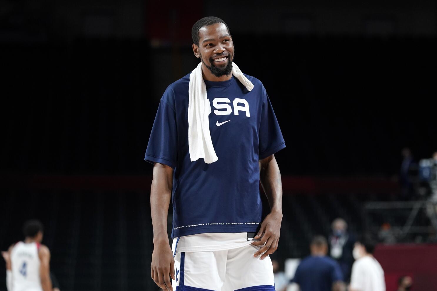 Basketball: Kevin Durant takes USA men's points record in Czech win
