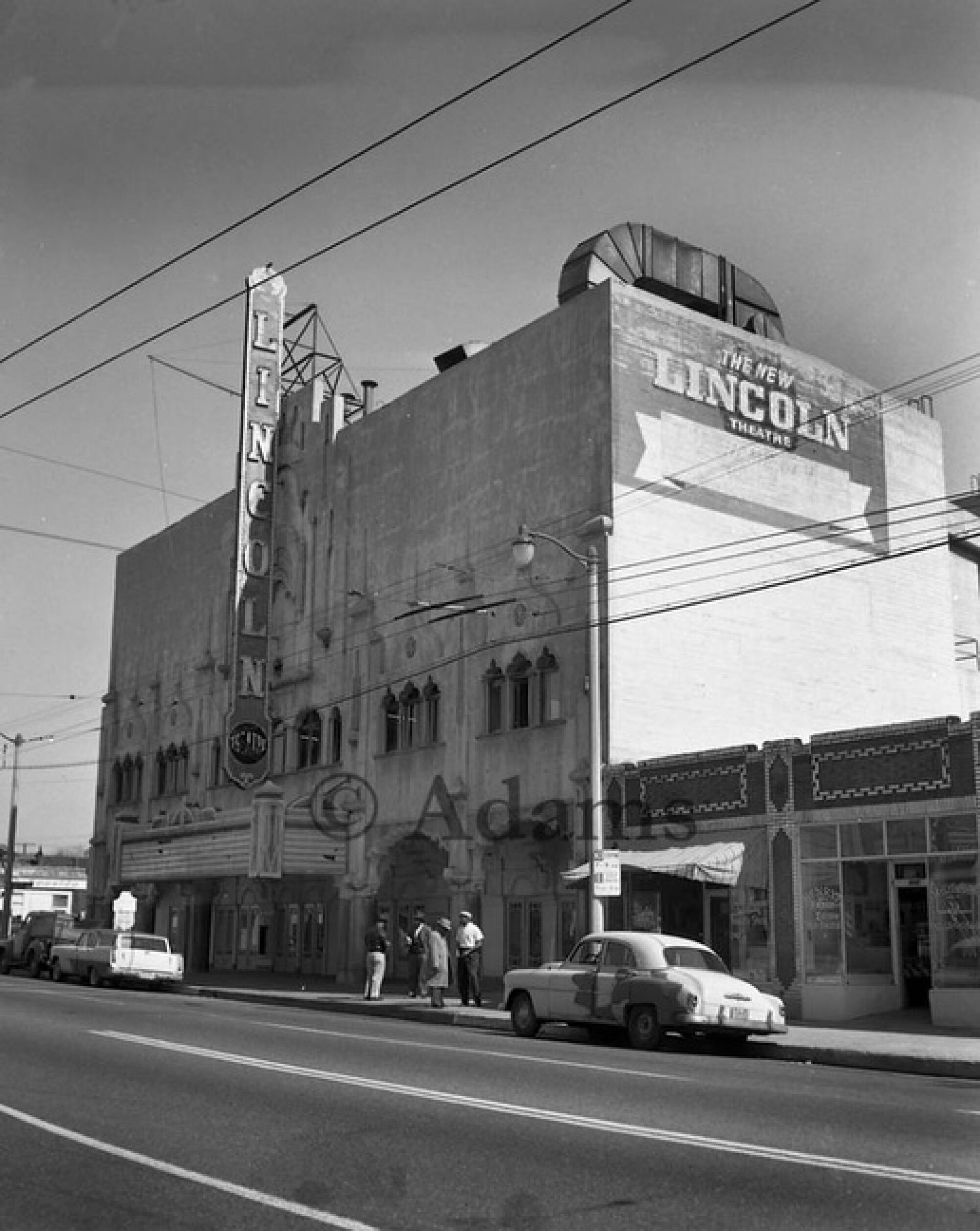 The Lincoln Theater on Central Avenue became known as the "West Coast Apollo."