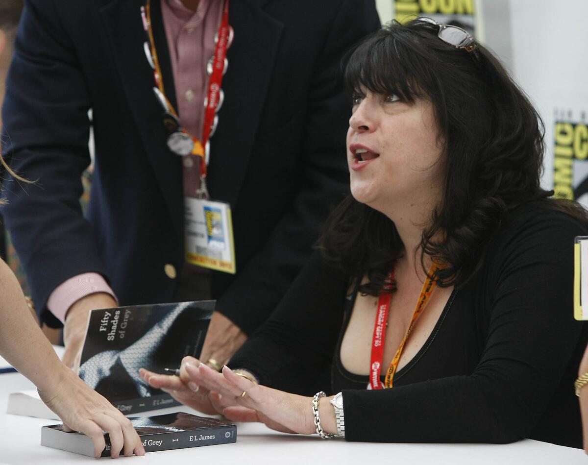 "Cincuenta Sombras de Grey" author E.L. James at Comic-Con in San Diego in July.