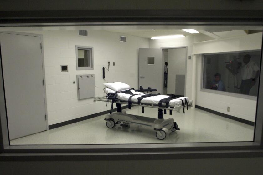 FILE - Alabama's lethal injection chamber at Holman Correctional Facility in Atmore, Ala., is pictured in this Oct. 7, 2002 file photo. Kenneth Smith, 58, is scheduled to be executed Jan. 25, 2024, at a south Alabama prison by nitrogen gas, a method that has never been used to put a person to death. The 11th U.S. Circuit Court of Appeals will hear arguments Friday, Jan. 19, in Smith's bid to stop the execution from going forward. (AP Photo/File)