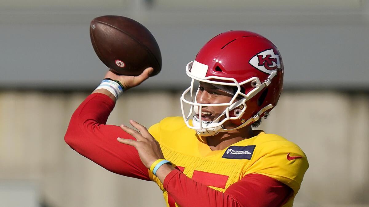 Chiefs, Patrick Mahomes face challenging road back to Super Bowl in loaded  AFC