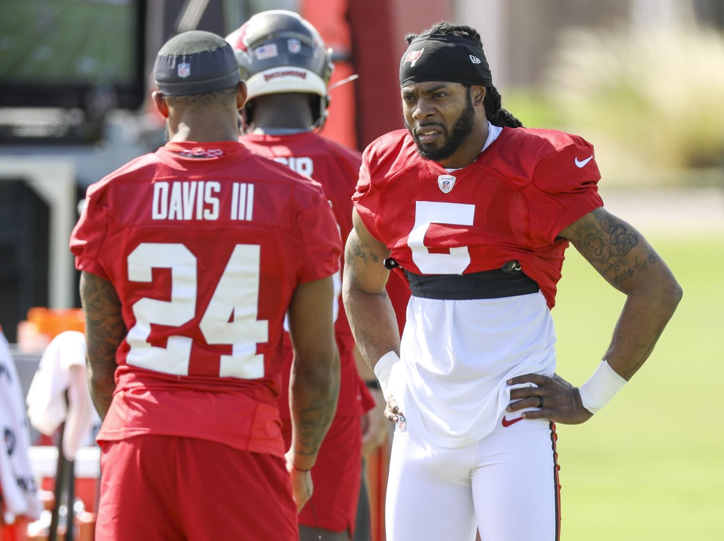 Bucs add CB Richard Sherman to injury-ravaged secondary - The San