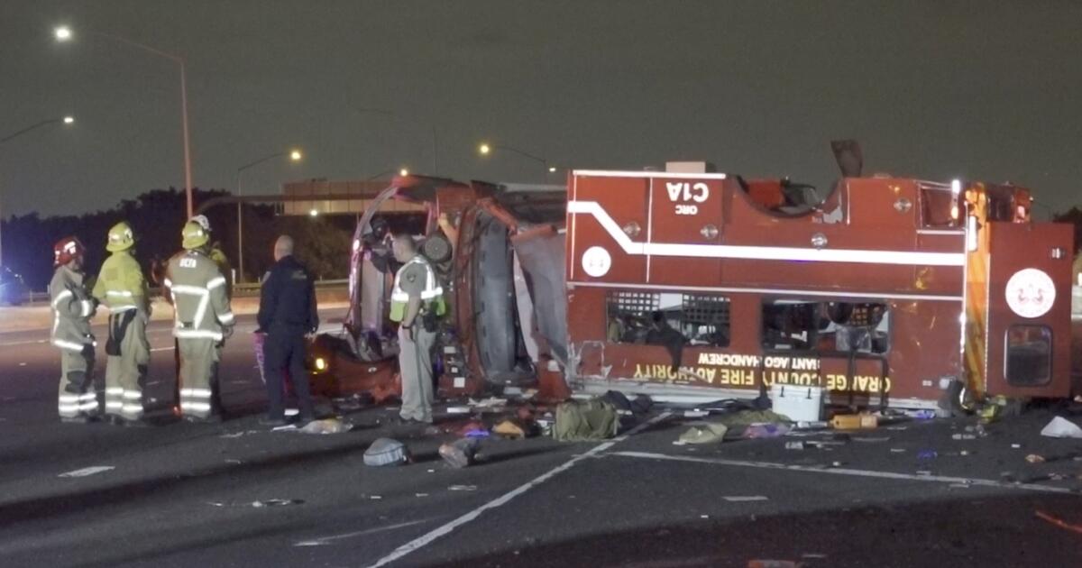 SoCal firefighters suffer major injuries as vehicle flips on highway SoCal firefighters suffer major injuries as vehicle flips on highway
