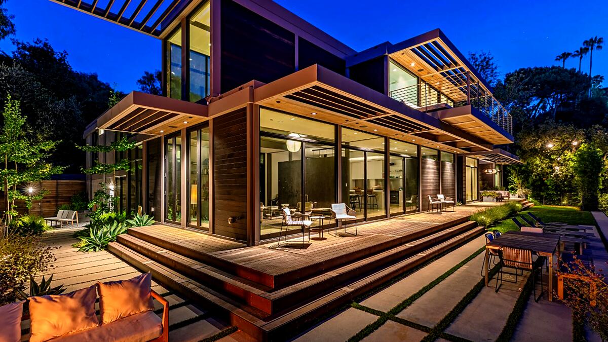 Hot Property: Will Arnett lists award-winning home for $11 million