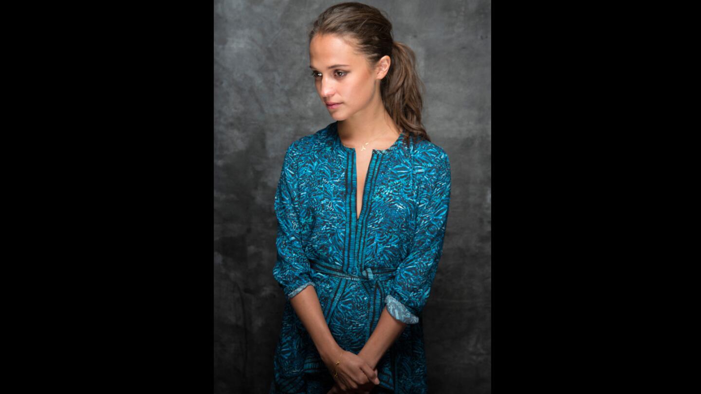 Alicia Vikander