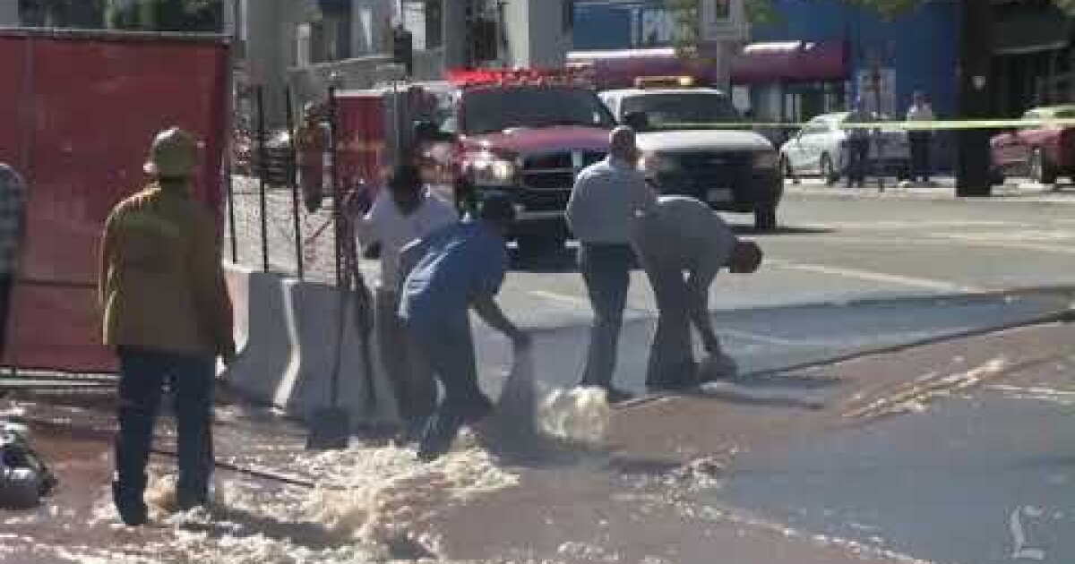 Video: West Hollywood water main break closes streets - Los Angeles Times