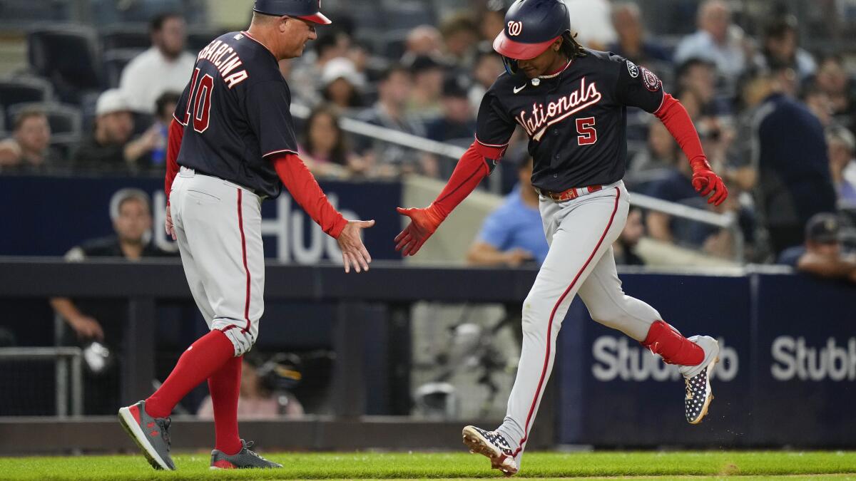 Bryce Harper hits 2 homers, drives in 5, as Nationals slam Braves