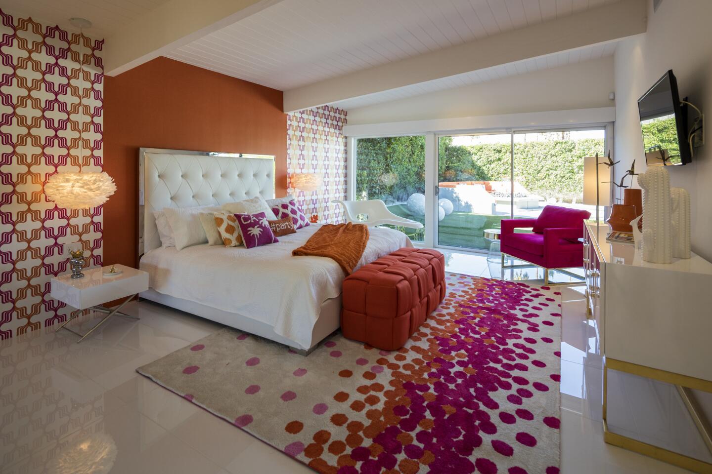 Midcentury Modern makeover in Palm Springs
