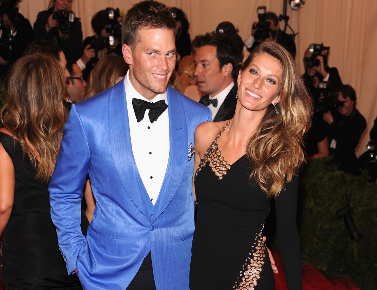 Gisele Bundchen and husband Tom Brady are reportedly in contract to buy a $14-million pad in New York.