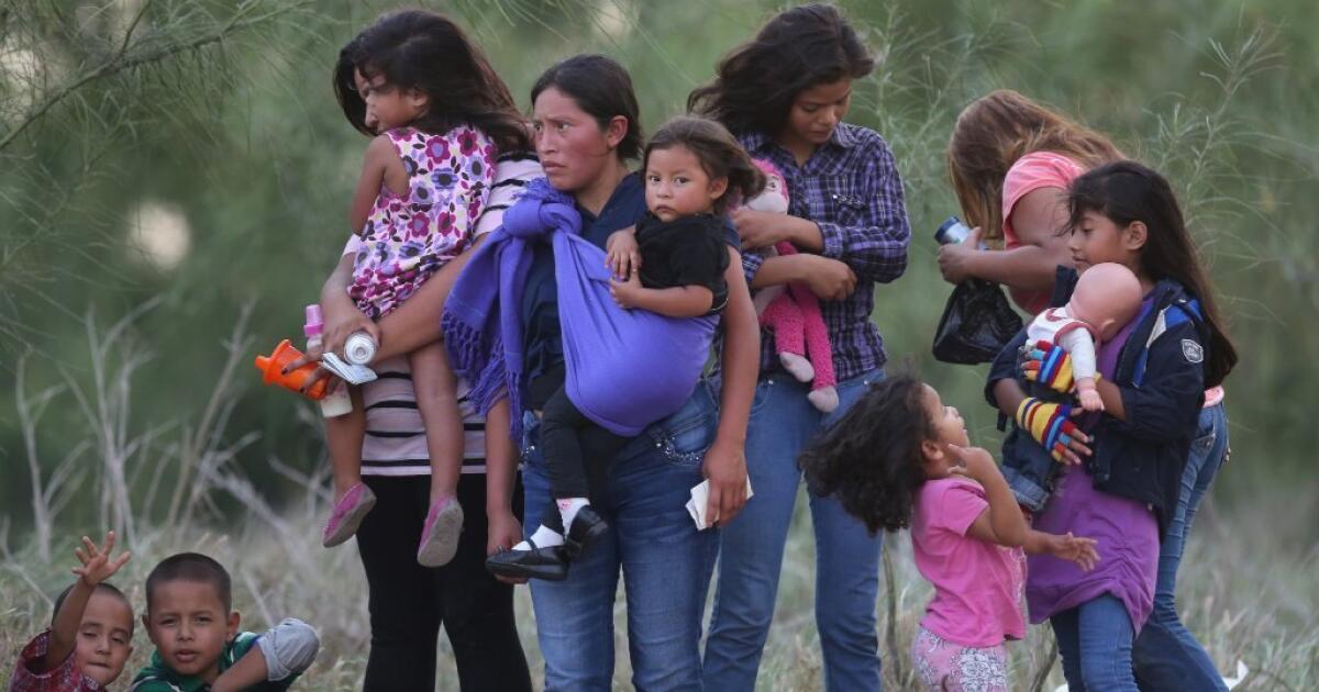 Editorial: Congress has moral responsibility to address border children