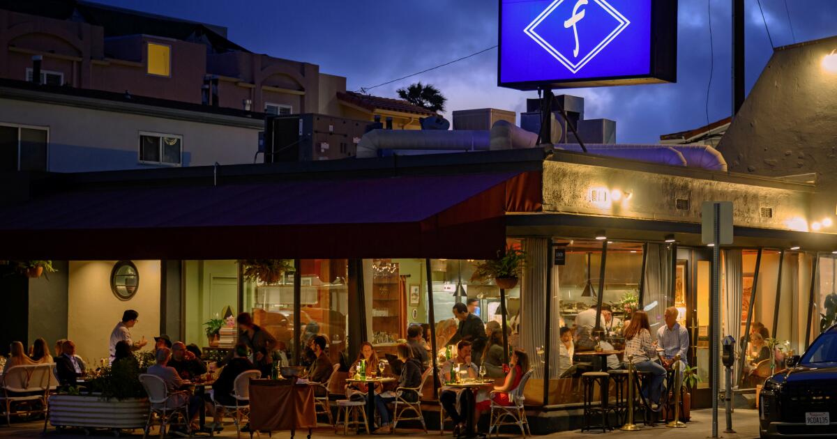 Review: With the new Vin Folk, Hermosa Beach becomes a culinary destination