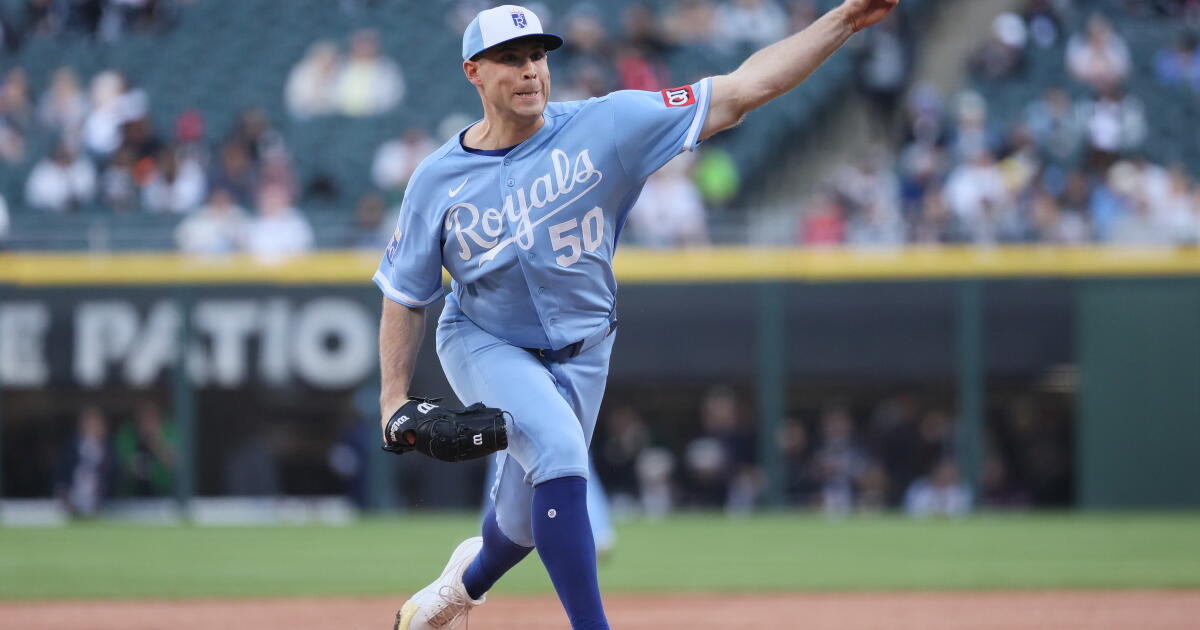O canhoto dos Dodgers, Chris Bobek, deve se juntar ao time em Cincinnati