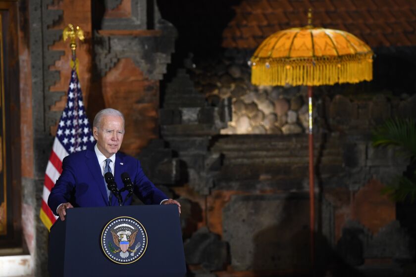 Otra corte de EEUU bloquea el plan de Biden de condonar la deuda estudiantil