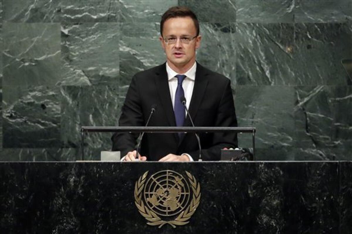 Las políticas migratorias en el mundo han fracasado y llevado a la propagación del terrorismo, afirmó el viernes el ministro del exterior de Hungría ante la Asamblea General de Naciones Unidas.