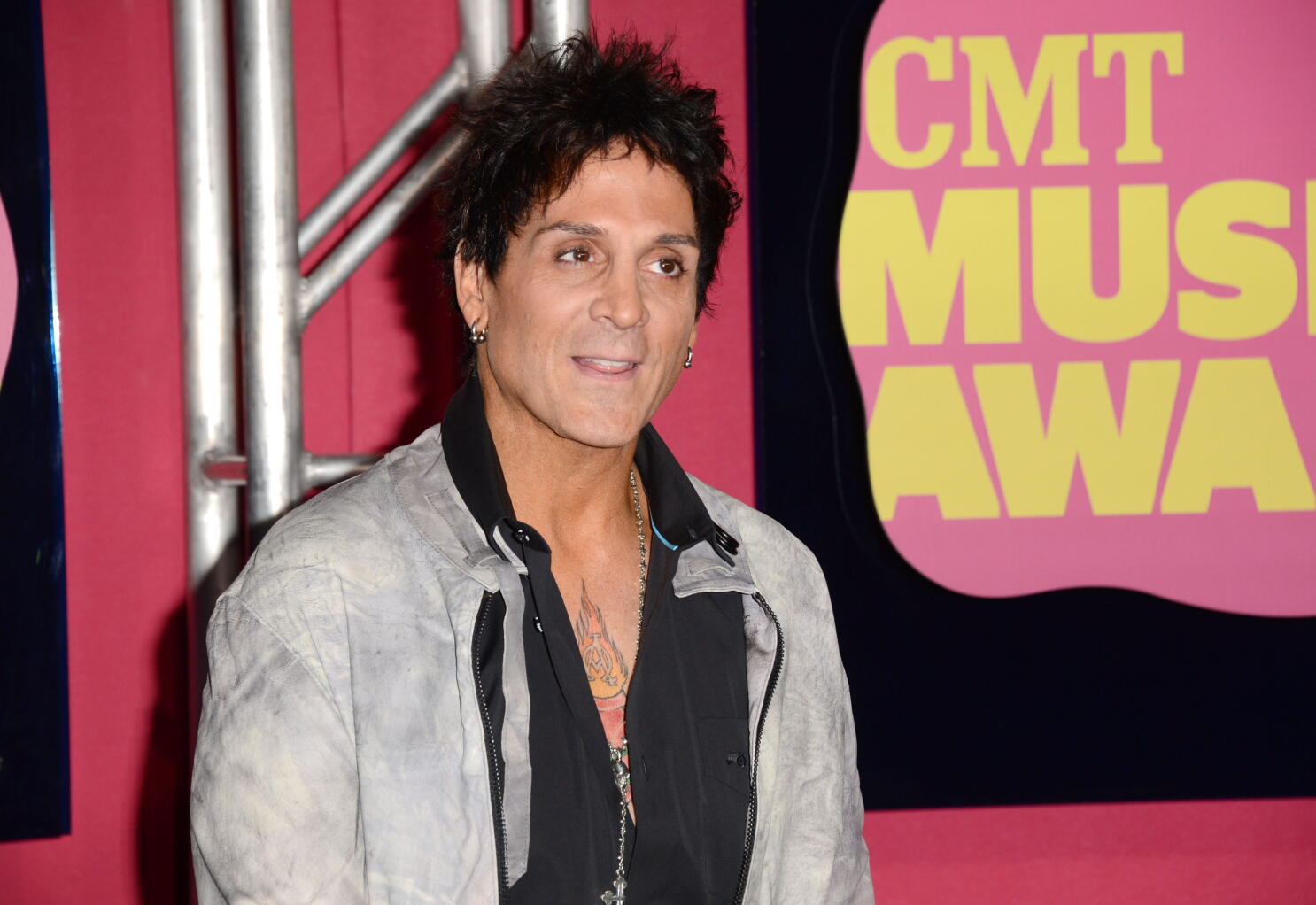 Journey drummer Deen Castronovo suffers medical emergency Journey drummer Deen Castronovo suffers medical emergency