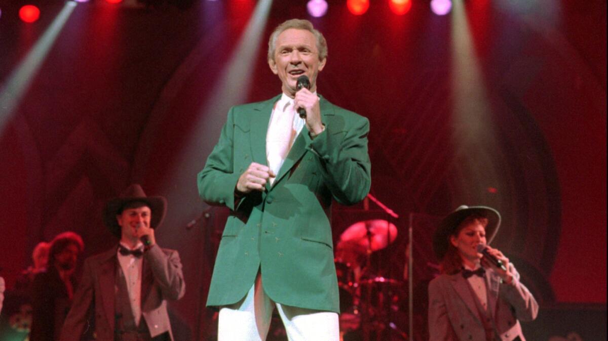 Mel Tillis recorded more than 60 albums and had several top-10 country singles.
