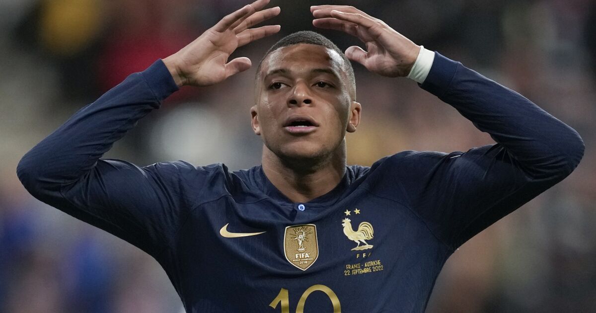 La France compte sur Mbappe et Benzema pour remporter la 3e Coupe du monde