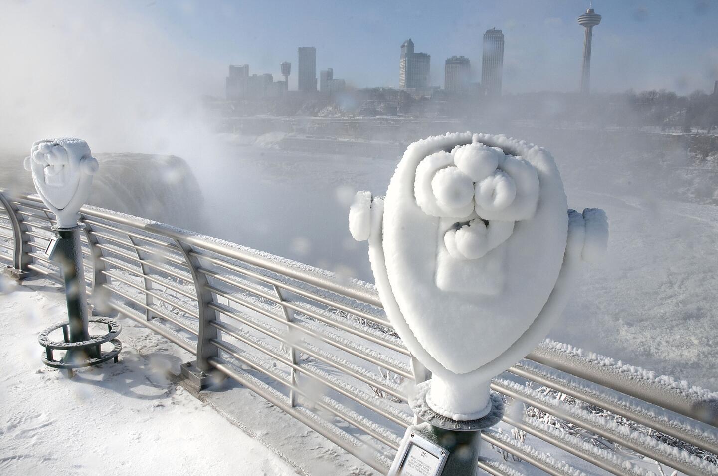 Freezing Niagara Falls
