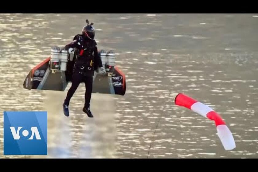 Vincent Reffet: French 'Jetman' dies in training accident