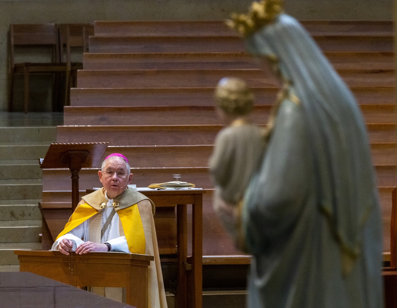 Column: Pope Francis hasn't yet made L.A. Archbishop José Gomez a cardinal. Blame Gomez