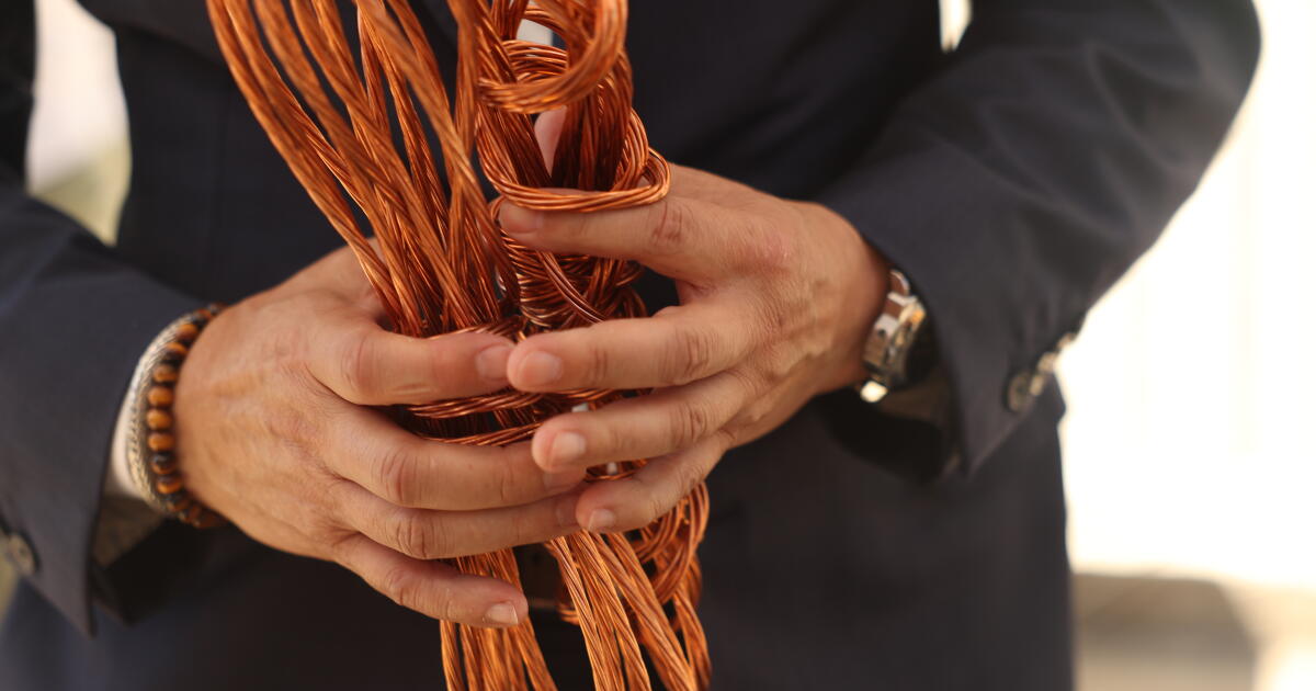 Wire Task LAPD issues citations, arrests Valley suspects in copper wire thefts ...