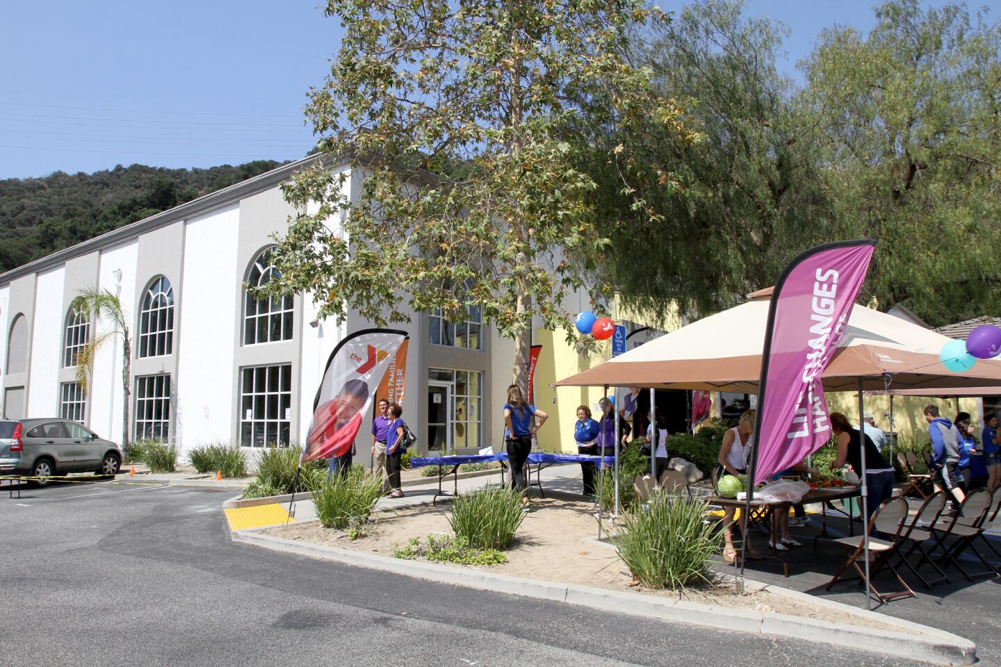 Photo Gallery: Crescenta Valley YMCA opens