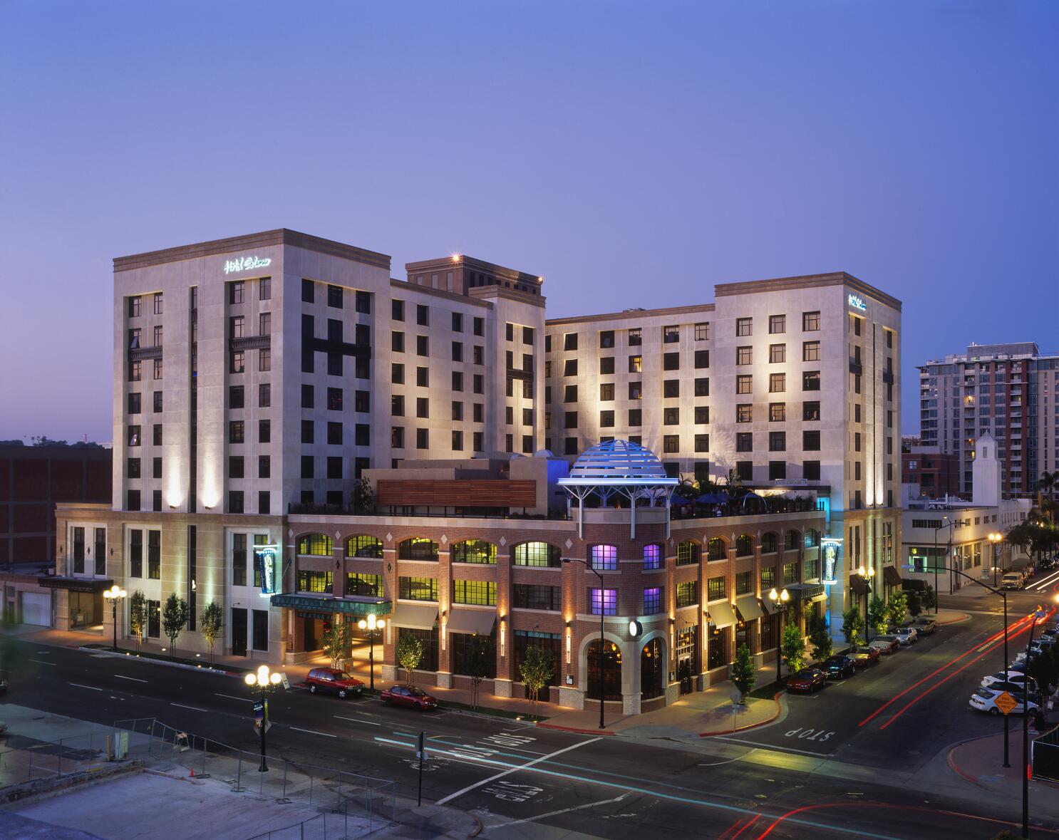 Downtown Hotel Rooms  Margaritaville San Diego Gaslamp Quarter