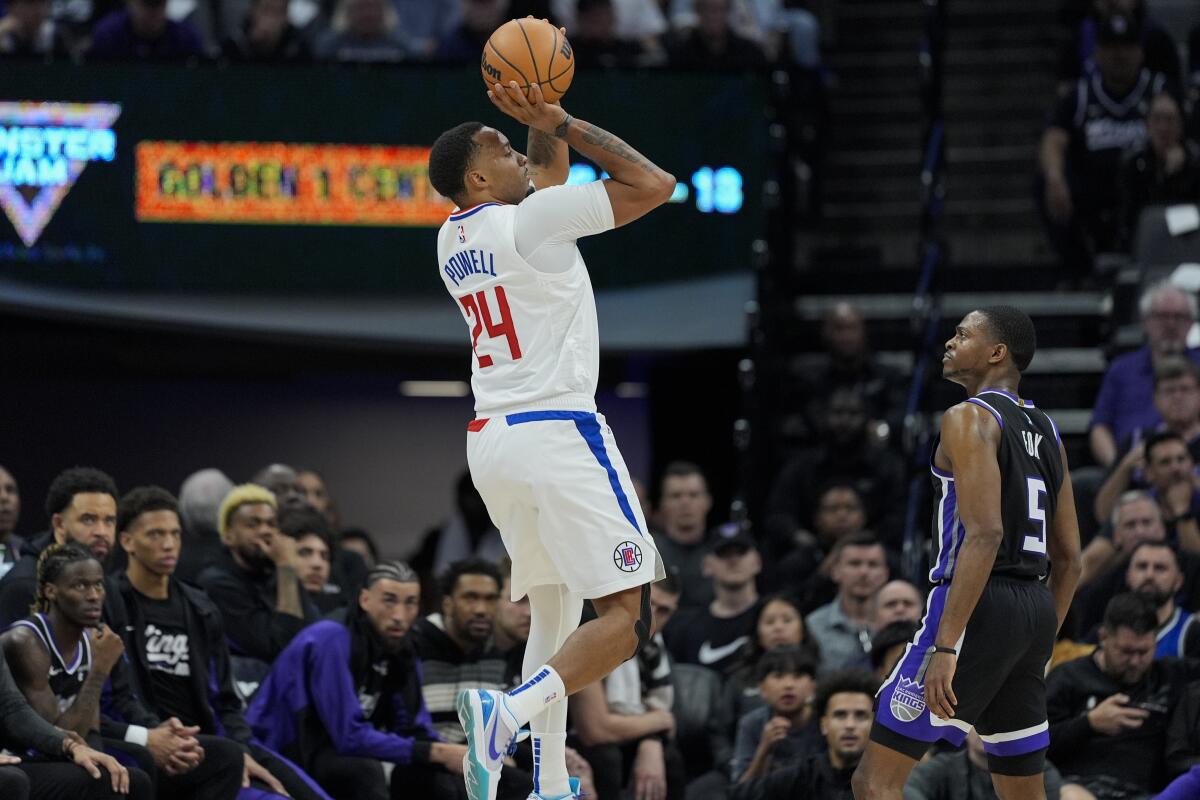 Without Kawhi Leonard, Clippers end trip on disappointing note