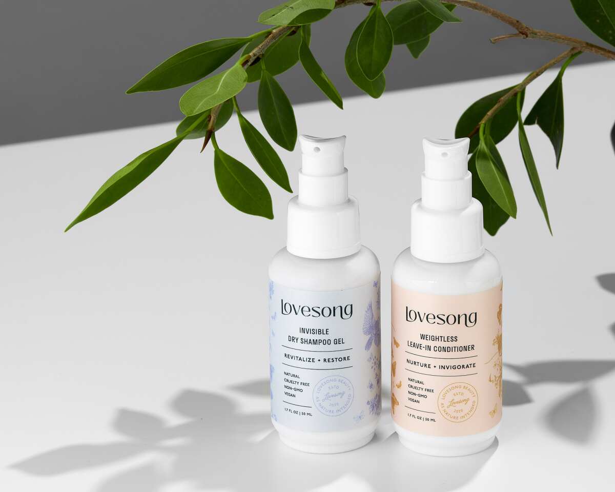 Rancho Santa Fe-based Lovesong has released a new dry shampoo gel and leave-in conditioner.