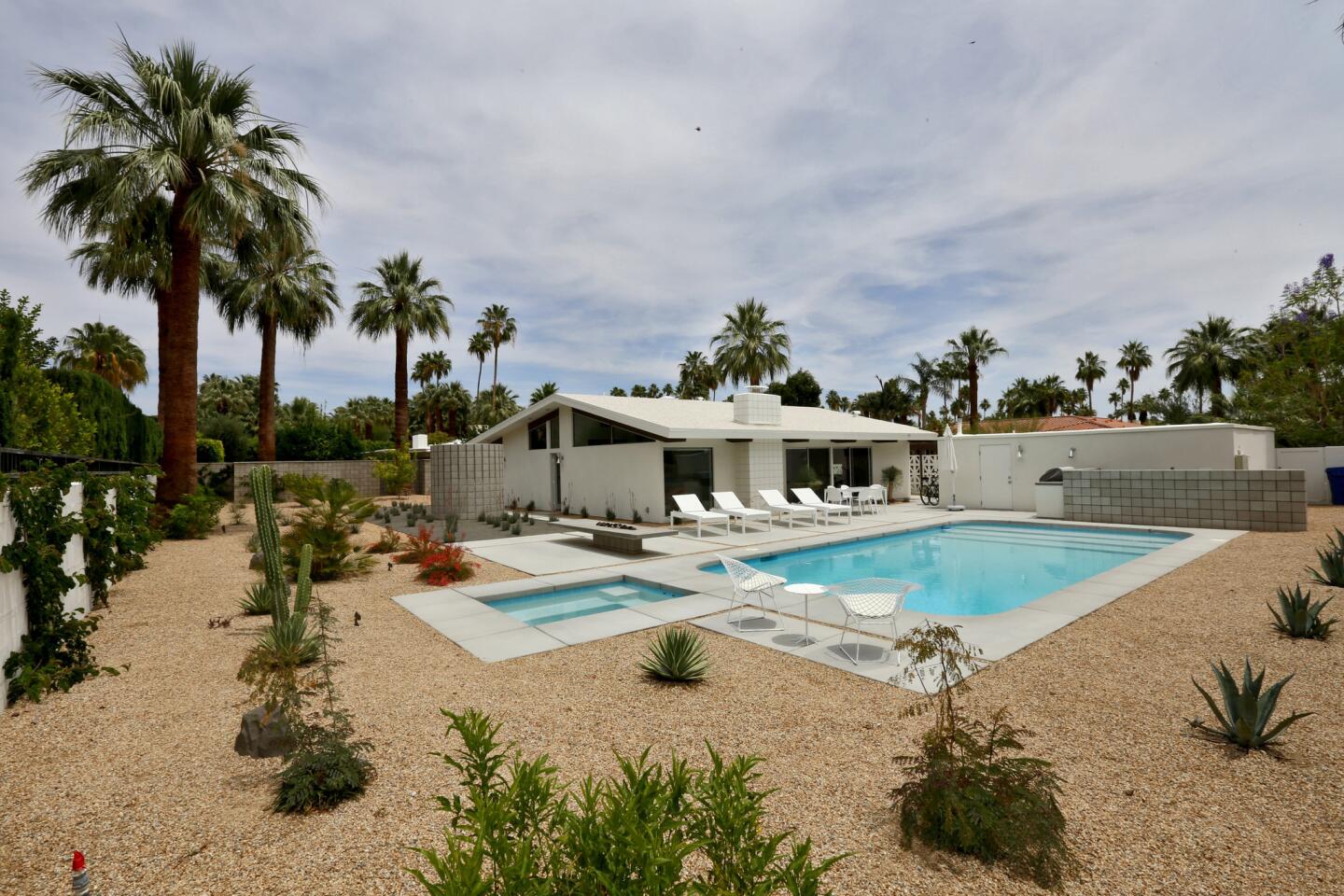 Palm Springs midcentury update