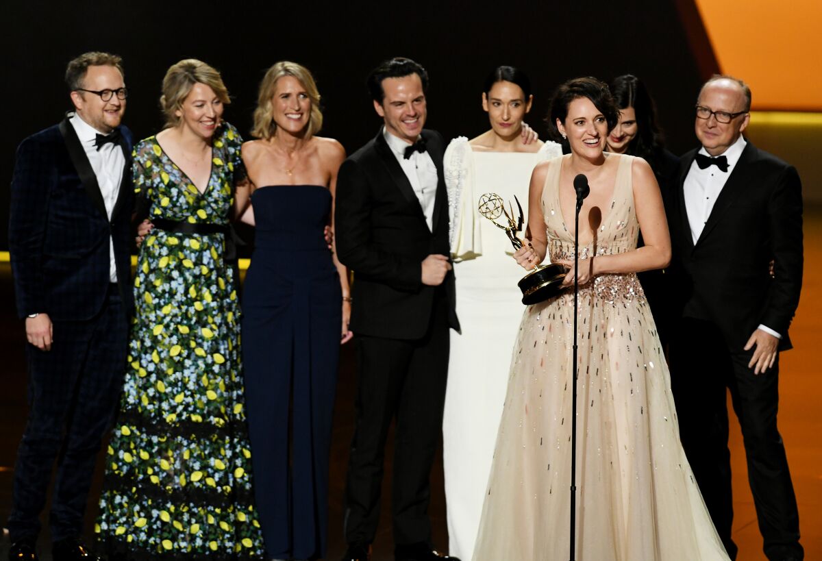 Phoebe Waller-Bridge and Fleabag cast